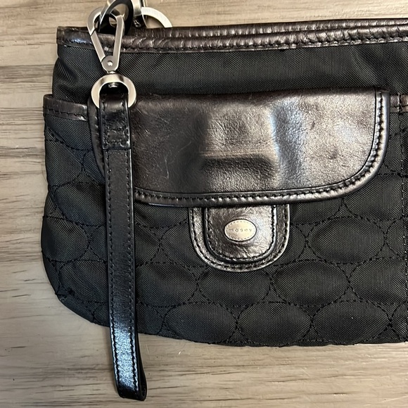 MOSEY BLACK ADJUSTABLE CROSSBODY/BELT BAG - Picture 7 of 16